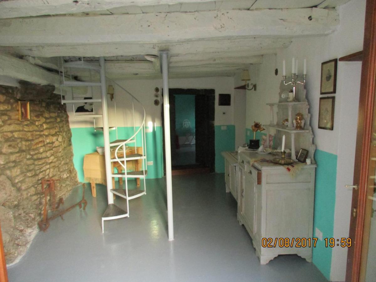 Viandanti, Artisti E Sognatori Bed & Breakfast Comano  Dış mekan fotoğraf